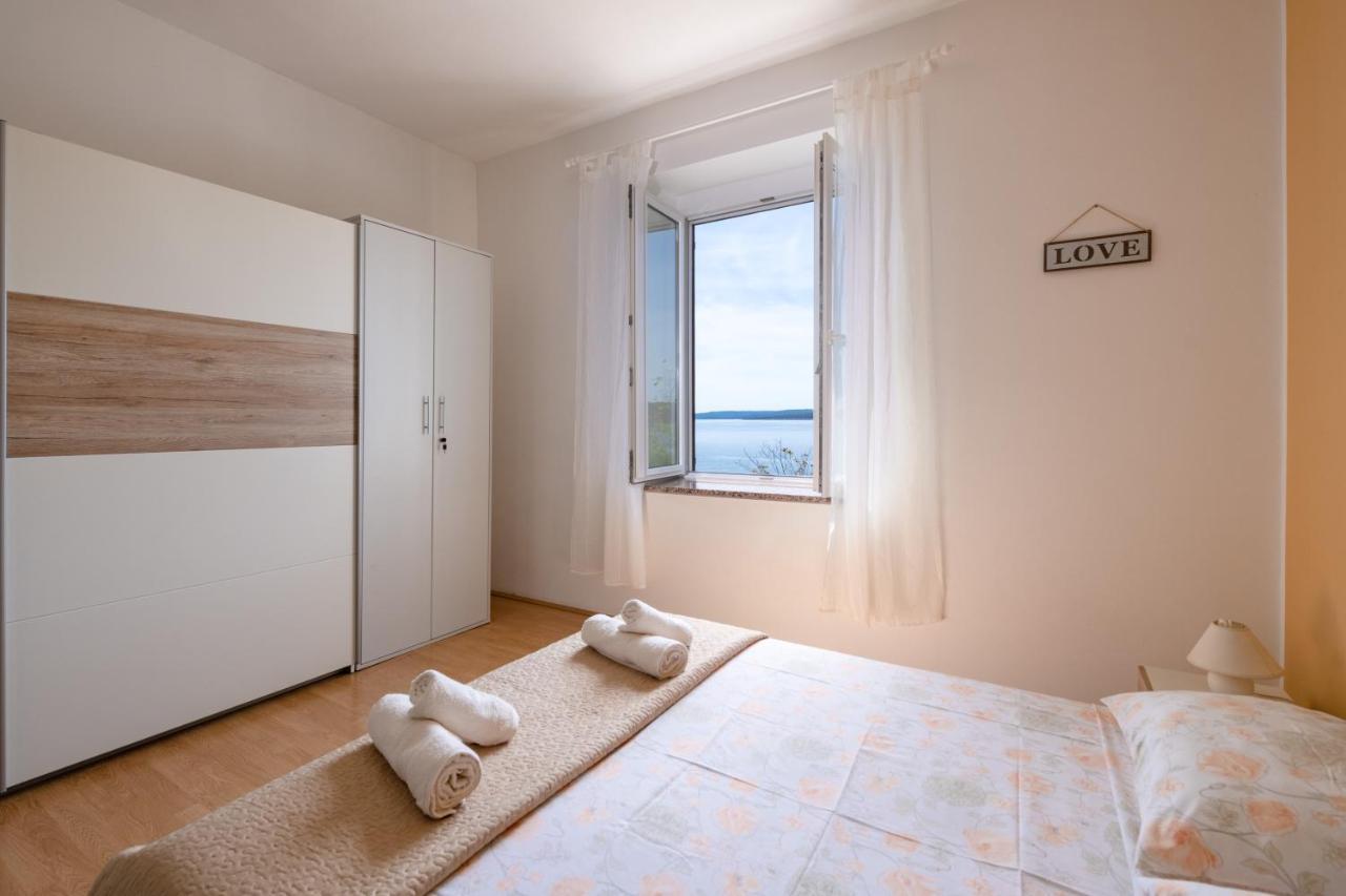 Apartment Dobric Koromacno Exterior photo